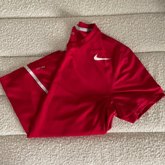 Nike Dri-fit/ Size Medium - Picture 1 of 1